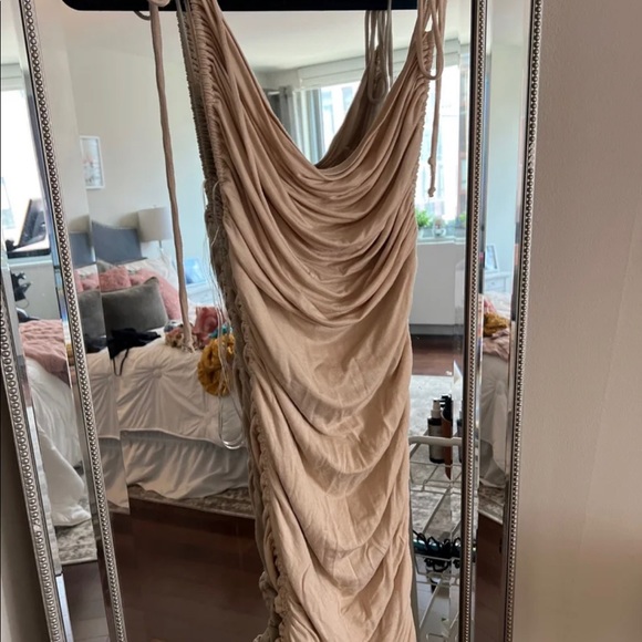 Fashion nova dress - Picture 5 of 6